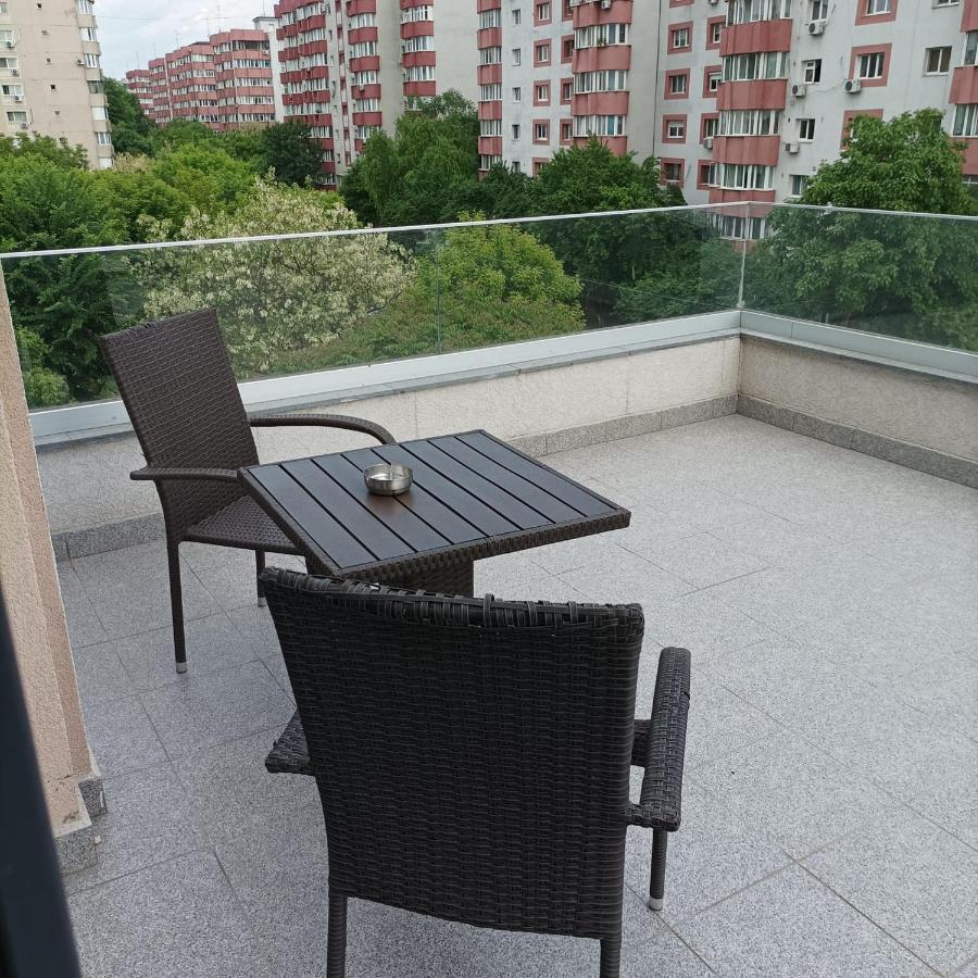 Hotel Excellence Bukarest Exteriör bild